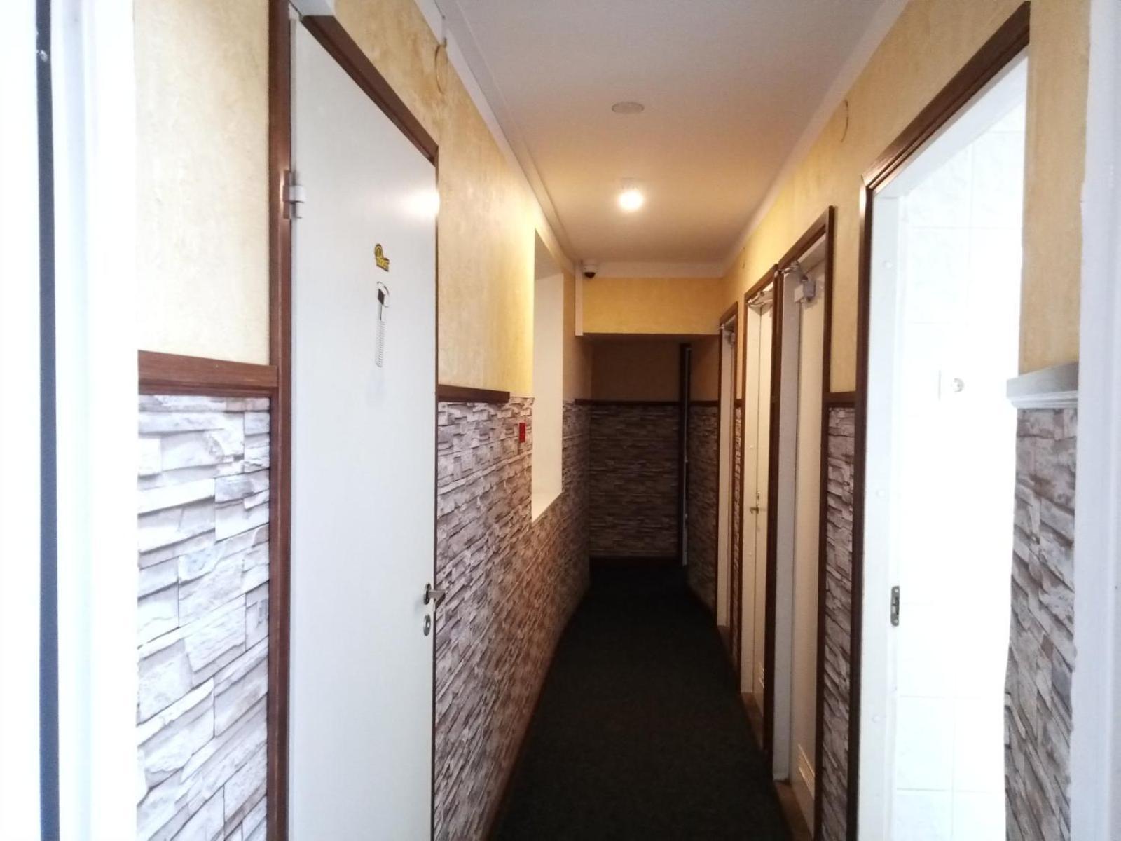 Reval Hostel エクステリア 写真